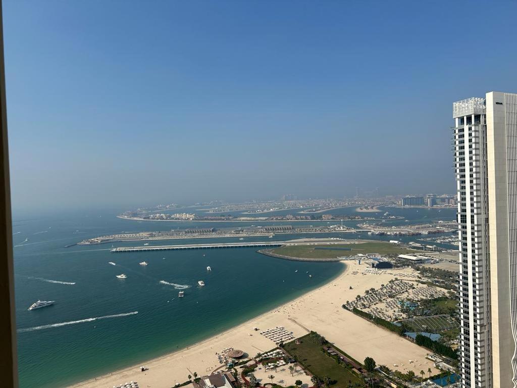 View Marina Host Hostel Dubai Exterior photo